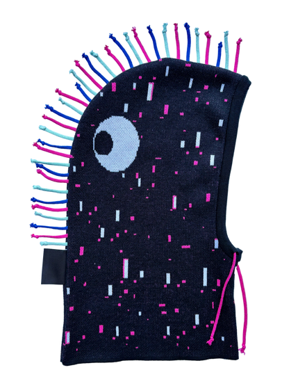 Třásník magenta - sada kukla & nákrčník