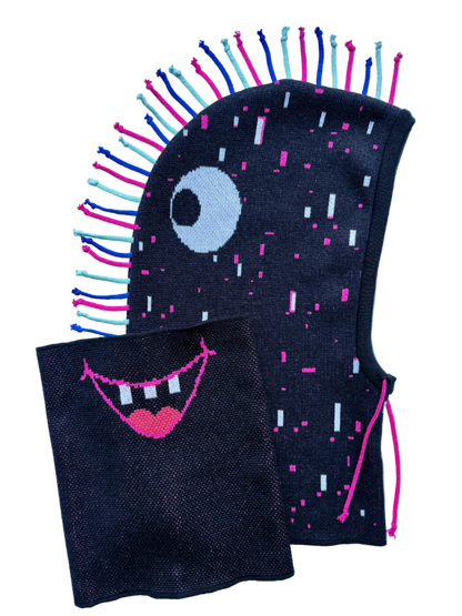 Třásník magenta - sada kukla & nákrčník