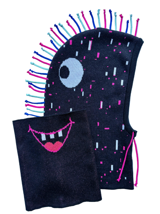 Třásník magenta - sada kukla & nákrčník